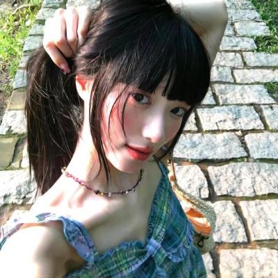 金光松美的四块石板